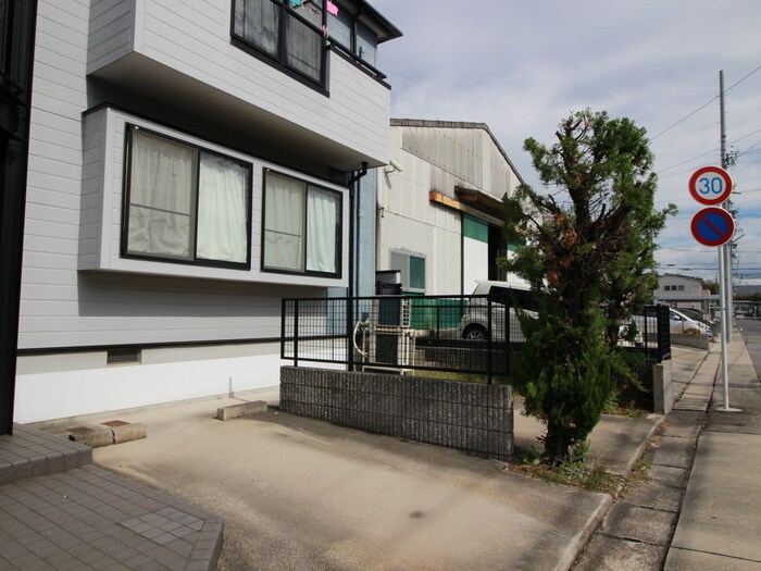 サニービラの物件外観写真