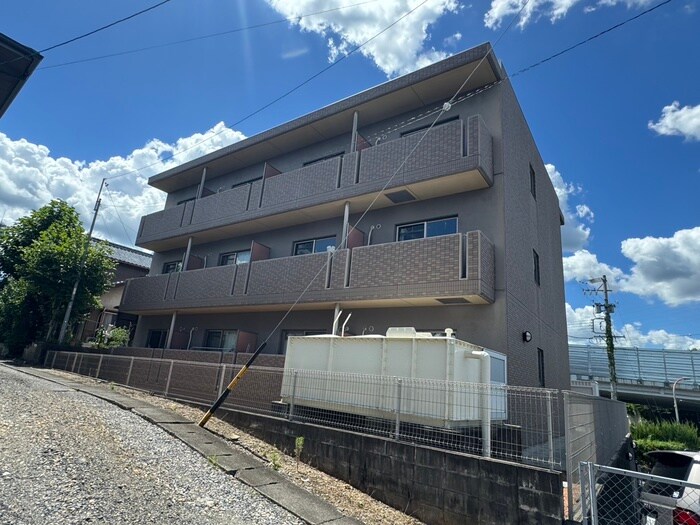 Ｄｏｕｘ　Ｐｅｕｐｌｅの物件外観写真