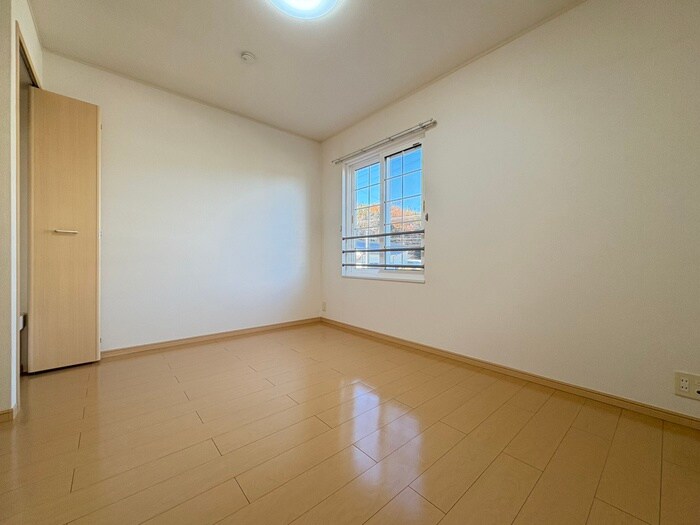 プリムローズⅢの物件内観写真