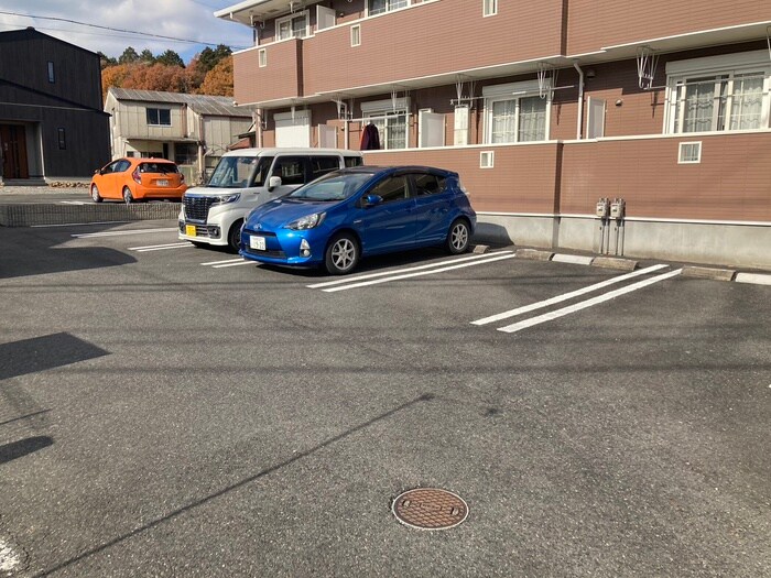 プリムローズⅢの物件外観写真