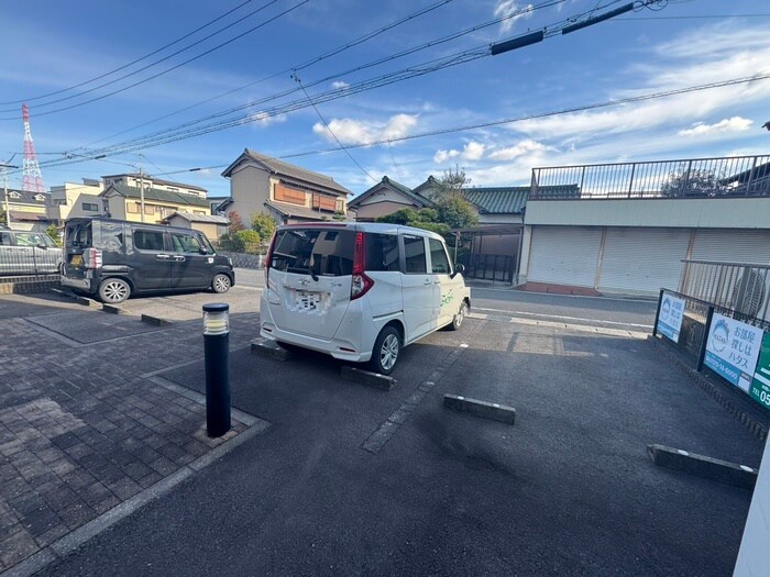 ｱﾝﾌﾟﾙ-ﾙ　ﾘ-ﾌﾞﾙ　QUATREの物件外観写真