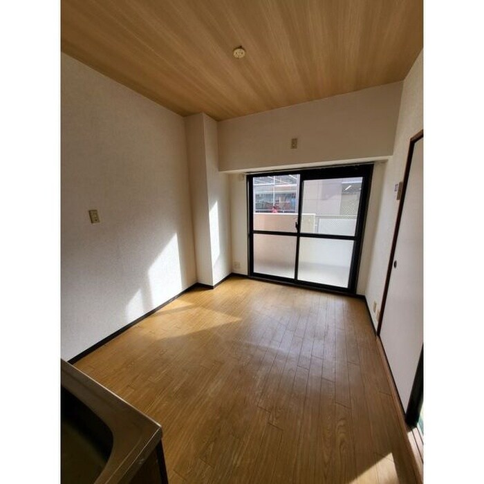 サンモールタナカの物件内観写真