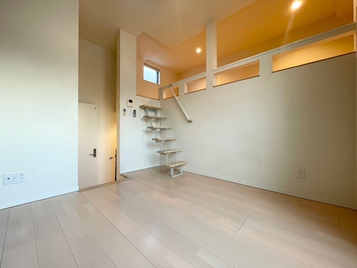 ディアコート鶴里の物件内観写真