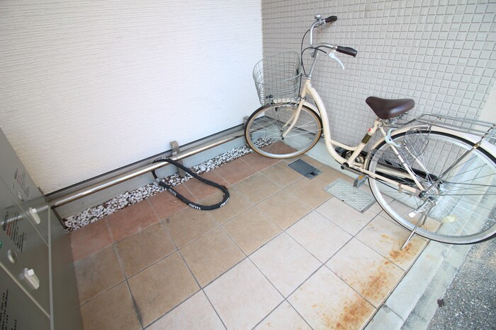 ディアコート鶴里の物件外観写真