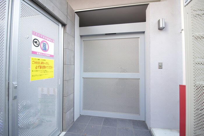 ル・ブルー鶴舞の物件外観写真