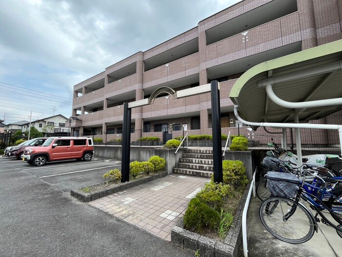 サニーヒル神ノ倉Ⅱの物件外観写真