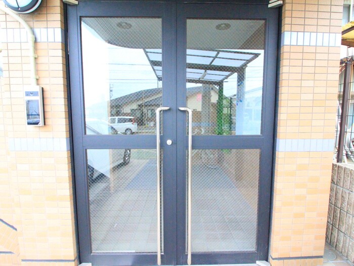 LOE中村公園の物件外観写真