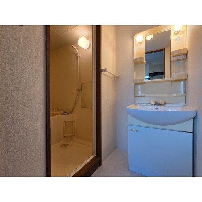 LOE中村公園の物件内観写真