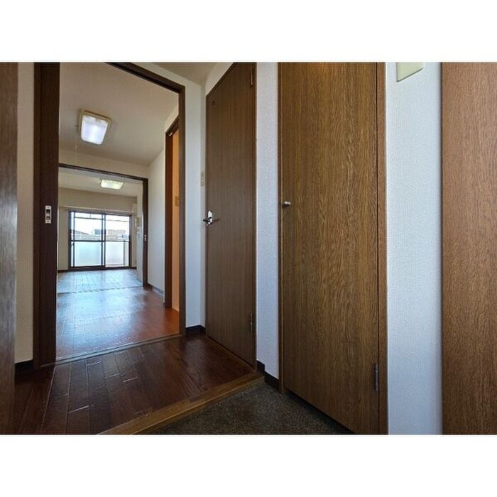 LOE中村公園の物件内観写真