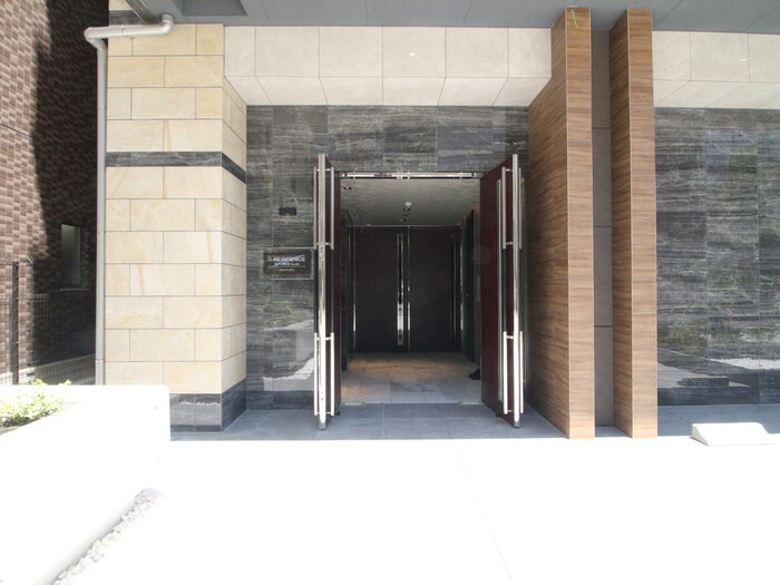 エス・キュート丸の内の物件外観写真