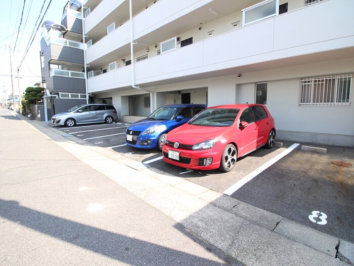 錦ハイツの物件外観写真