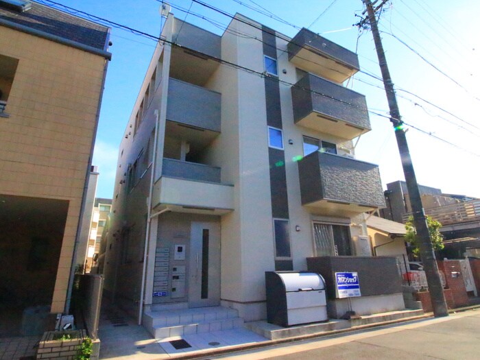 ジュネス上石川町の物件外観写真