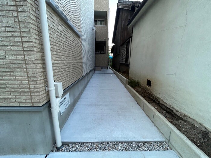 REGALEST 新瑞橋の物件外観写真