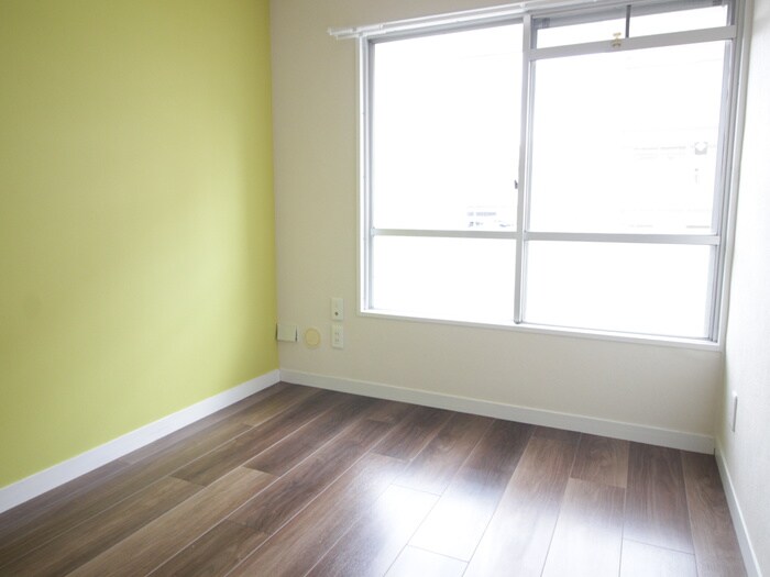 ピアネ－ズ上社２棟の物件内観写真