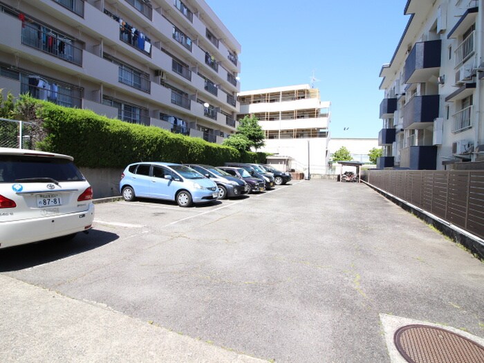 ピアネ－ズ上社２棟の物件外観写真