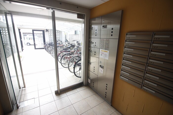 リアライズ名城公園の物件外観写真