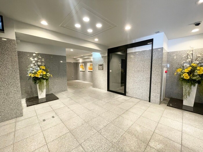 BSレジデンス栄の物件外観写真