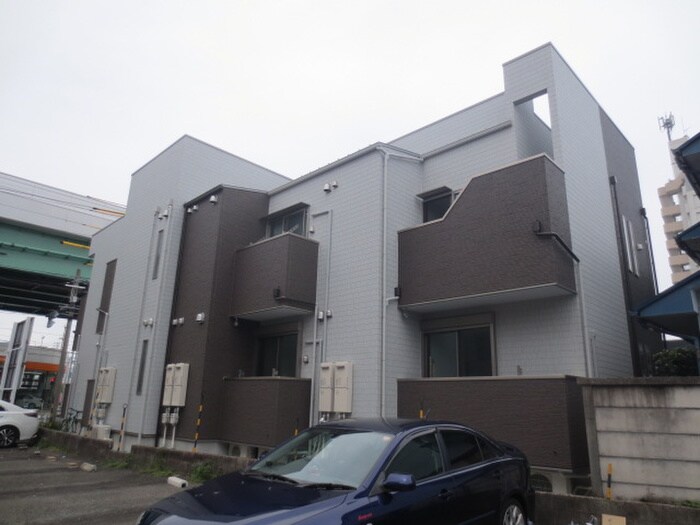 ＧＲＡＮＤＴＩＣ　スリジエの物件外観写真