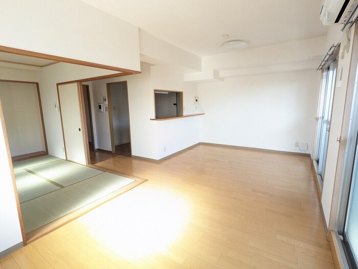 ディアコート村瀬の物件内観写真