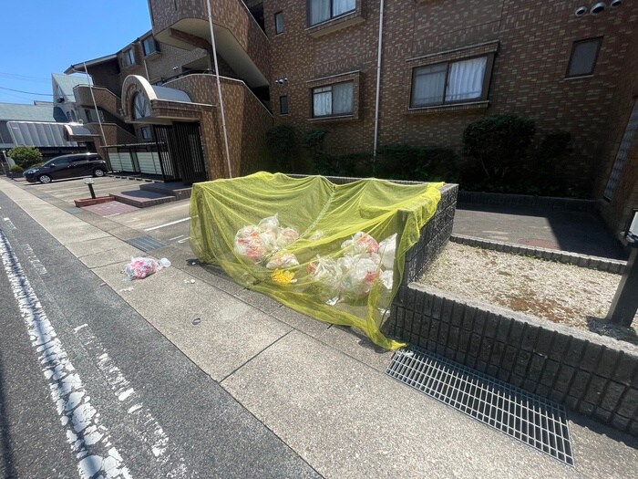 ステージ２１の物件外観写真