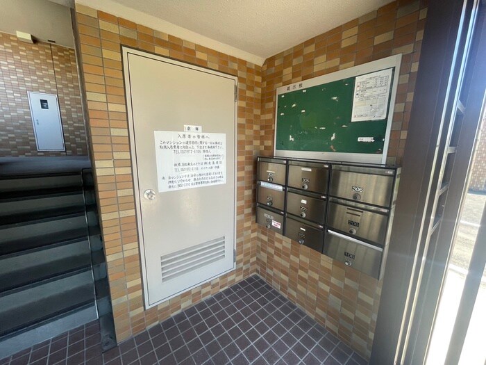 ステージ２１の物件外観写真