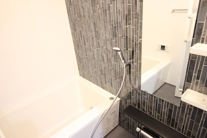 ロイヤルスクエア徳川の物件内観写真