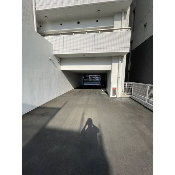 パルティール高畑(704)の物件外観写真