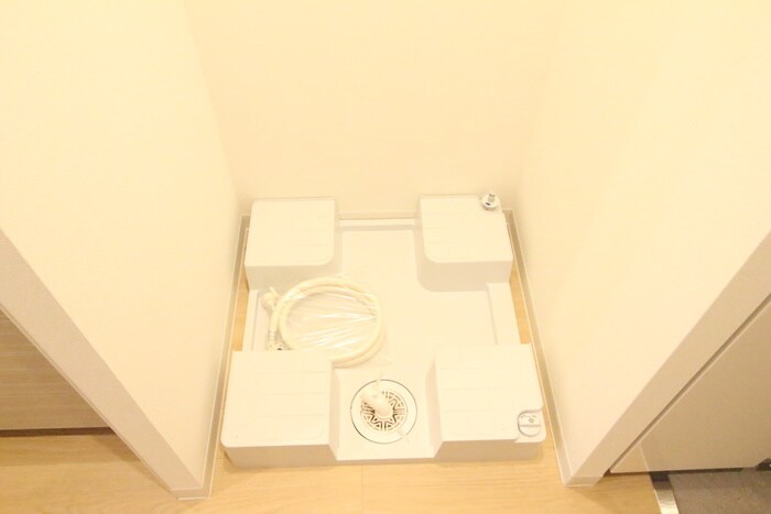 パルティール高畑(704)の物件内観写真