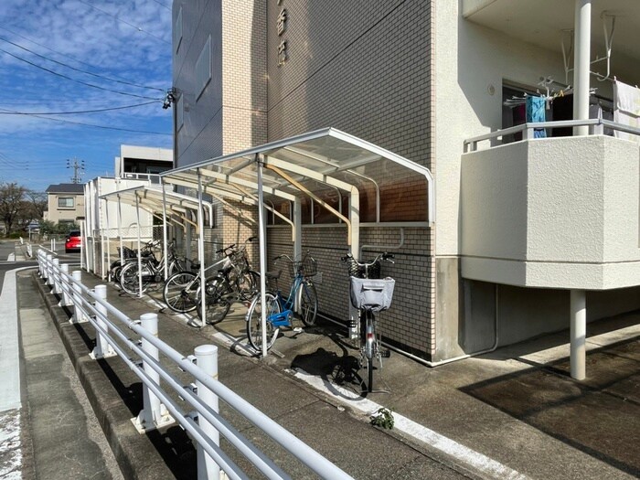 レジオン香流の物件外観写真