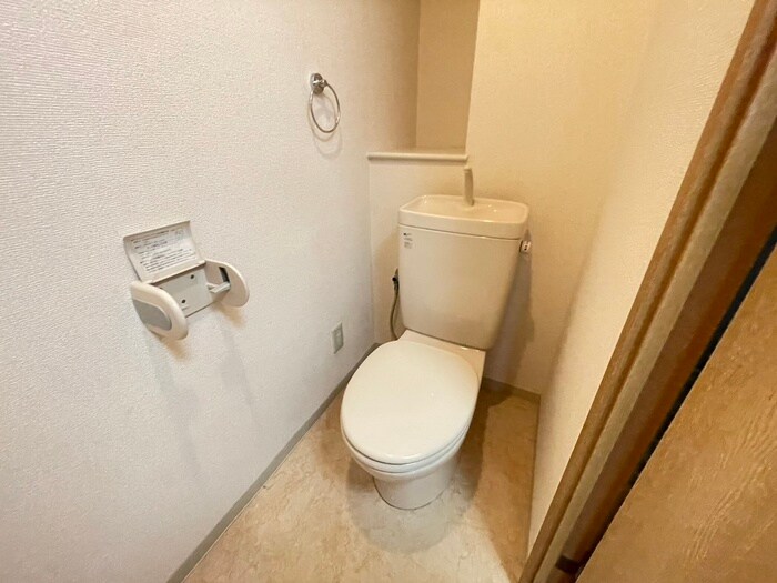 la tie 上社の物件内観写真