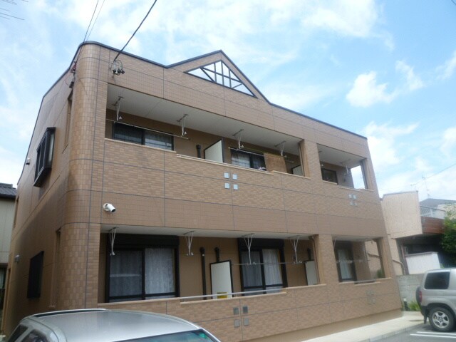 ウェルＩＺＵＭＩの物件外観写真