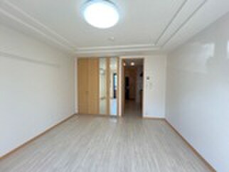 ウェルＩＺＵＭＩの物件内観写真