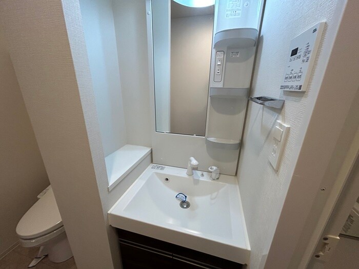 パークアクシス新栄の物件内観写真