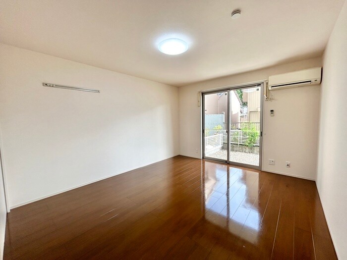 マ メゾン菊住Ｗの物件内観写真