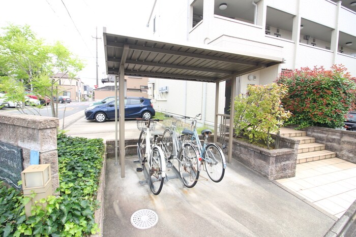 マ メゾン菊住Ｗの物件外観写真