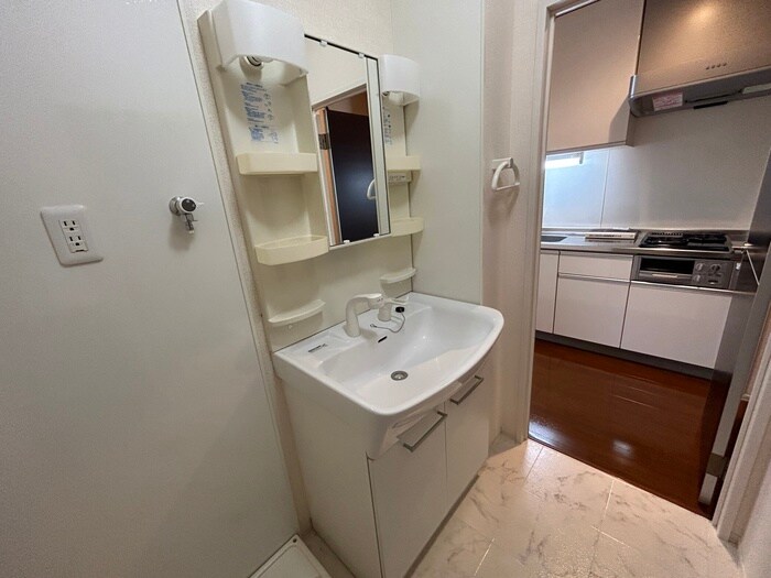 マ メゾン菊住Ｗの物件内観写真