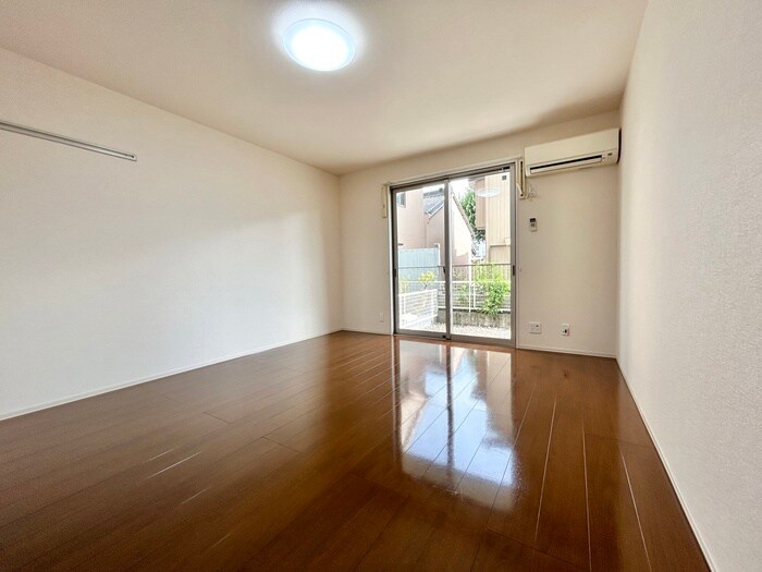 マ メゾン菊住Ｗの物件内観写真