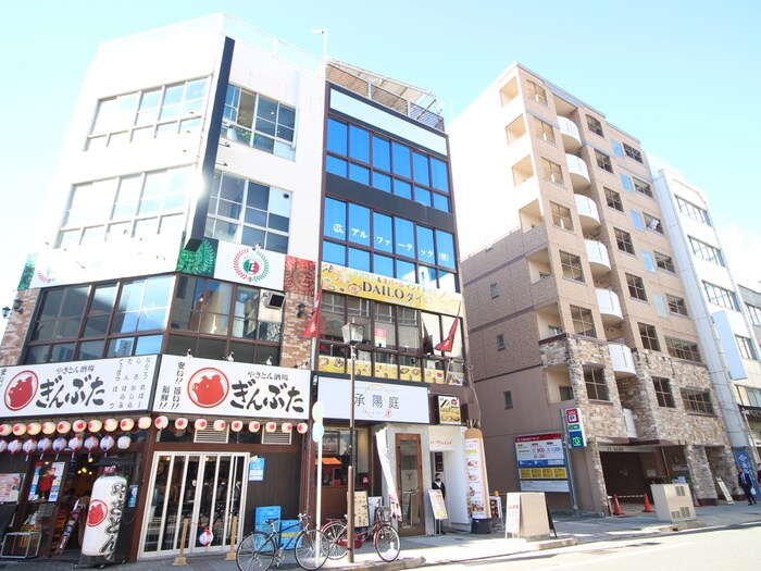 アコテパリジェンヌの物件外観写真