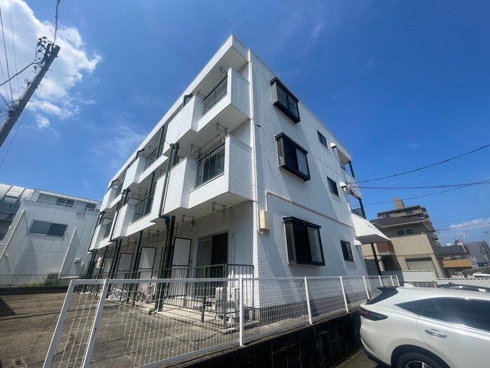 ミッキーハイツの物件外観写真