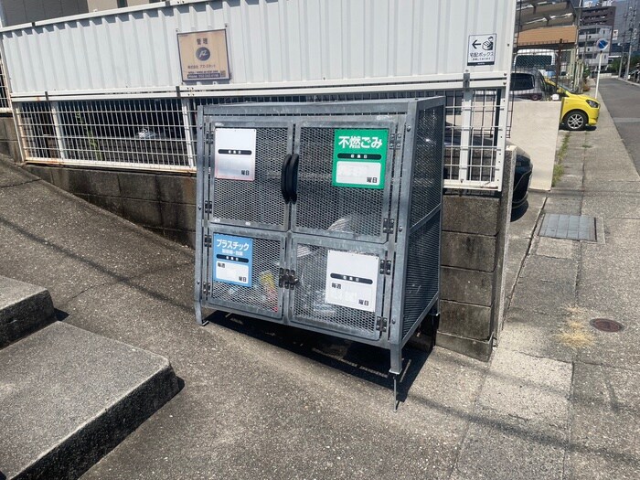 ミッキーハイツの物件外観写真