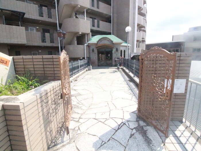 グレイス伸和の物件外観写真