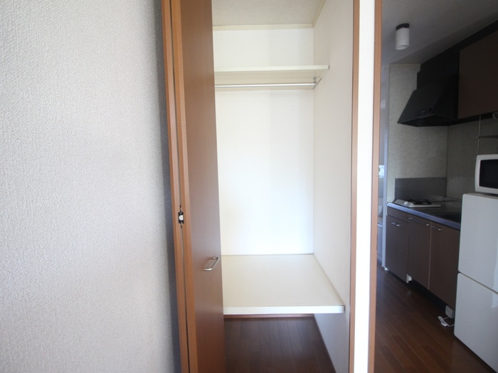 ウインズＡ棟の物件内観写真