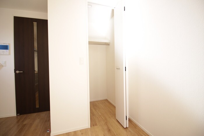 ウルフィエスタ桜山の物件内観写真