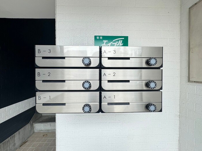 アンフィニの物件外観写真