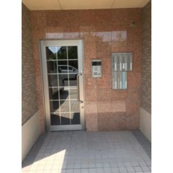 APPARTEMENT　NYの物件外観写真