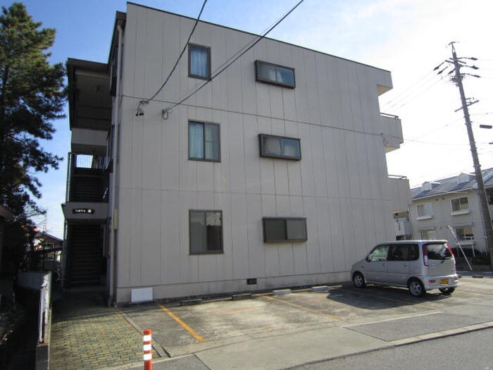 ﾍﾞﾙｼｪ幸の物件外観写真