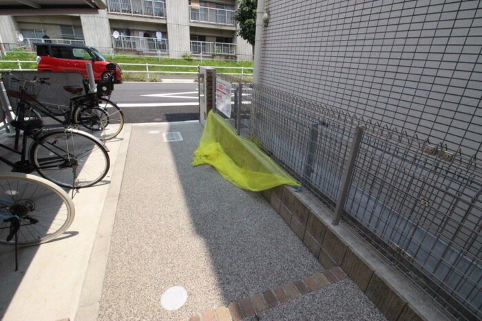 レッド・リーブスⅦの物件外観写真