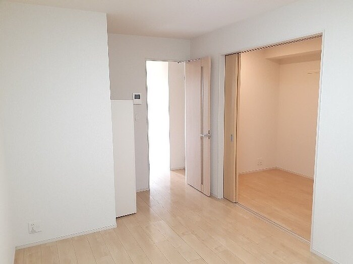 レッド・リーブスⅦの物件内観写真