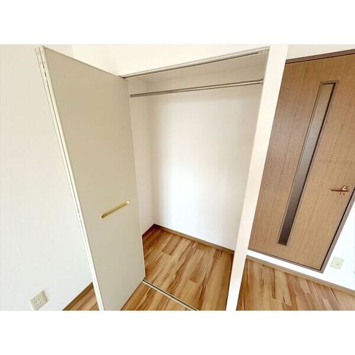 メゾンドMOEの物件内観写真