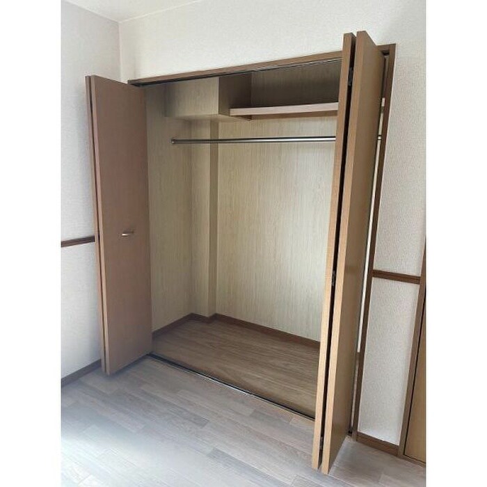 ＭＥＬＯＤＩＡＭ華の物件内観写真